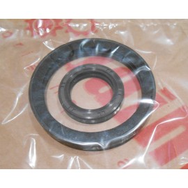 Crankshaft Oil Seal rear+front Shibaura 844